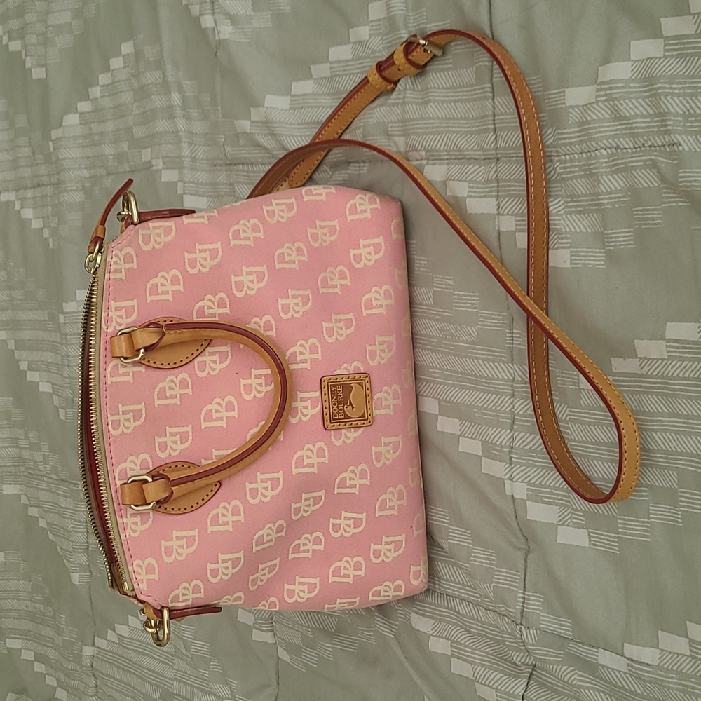 Dooney & Bourke pink/cream crossbody purse